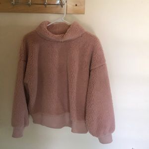 Oversized Gap Rose Fuzzy Pull-over Sweater